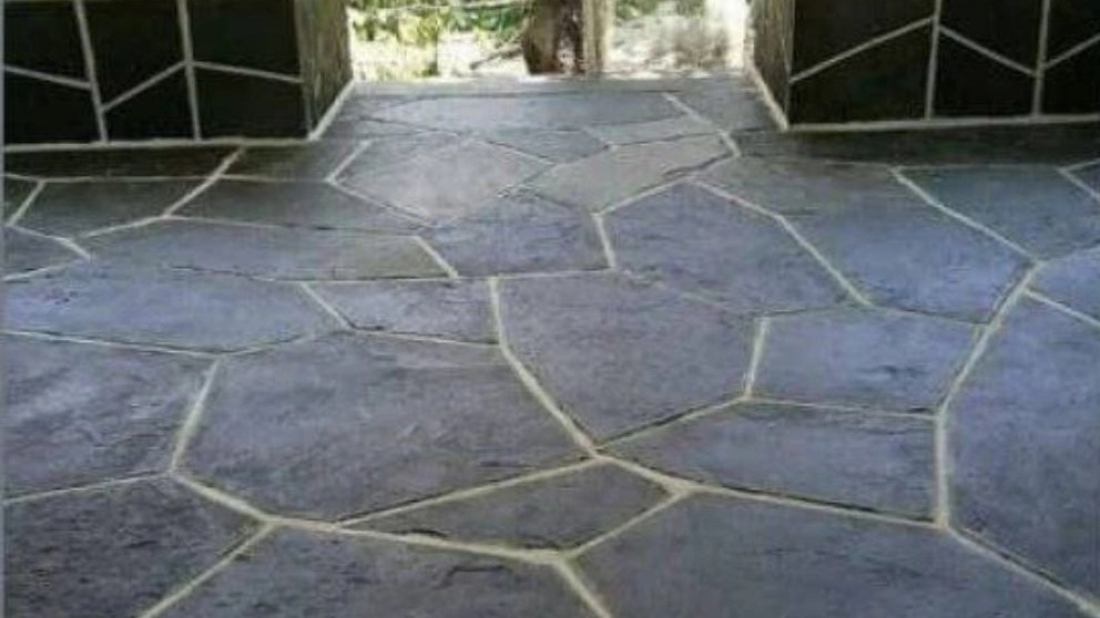 بيع حجر ميجون الأسود بالمواد الرجبية